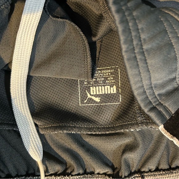 Puma Comfortable & Lightweight Pants - Perfect for Everyday Wear - Picture 2 of 4